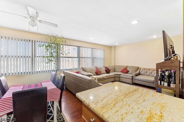 821 Jersey Ave 6A, Elizabeth City, NJ 07202