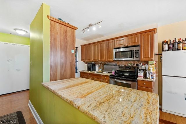 821 Jersey Ave 6A, Elizabeth City, NJ 07202