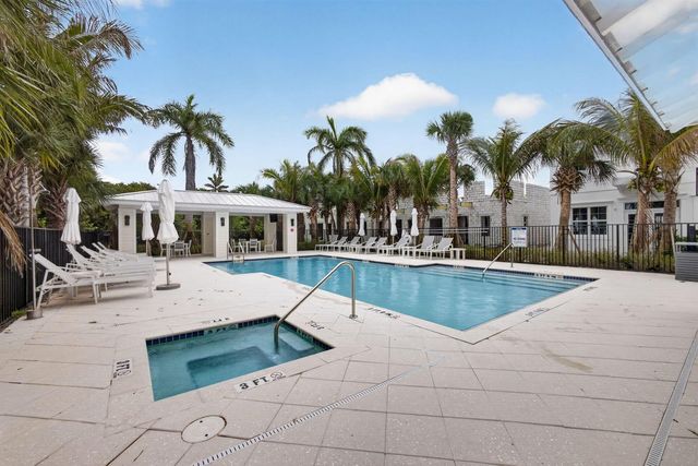 130 Water Pointe Place 7, Jupiter, FL 33477