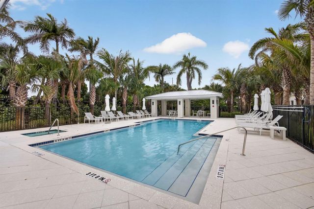 130 Water Pointe Place 7, Jupiter, FL 33477