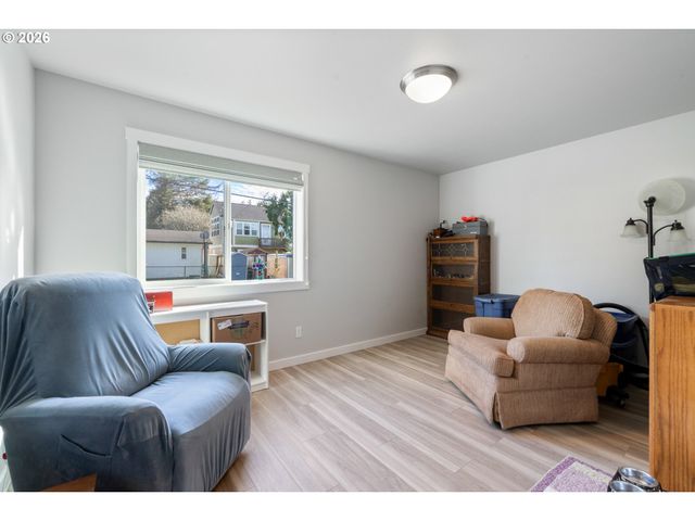 267 Se TIDE Ave, Lincoln City, OR 97367