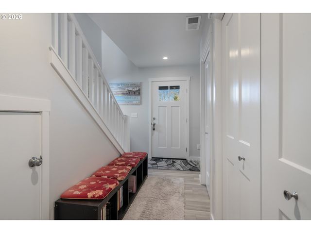 267 Se TIDE Ave, Lincoln City, OR 97367
