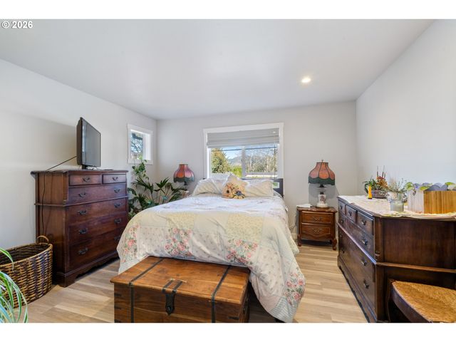 267 Se TIDE Ave, Lincoln City, OR 97367