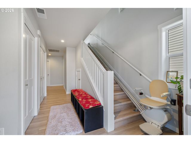 267 Se TIDE Ave, Lincoln City, OR 97367