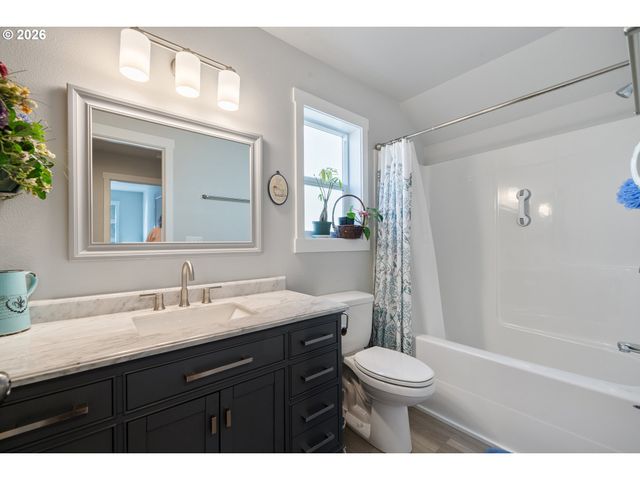 267 Se TIDE Ave, Lincoln City, OR 97367