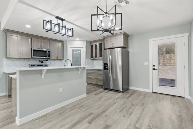 2505 Stewart Drive, Waco, TX 76708