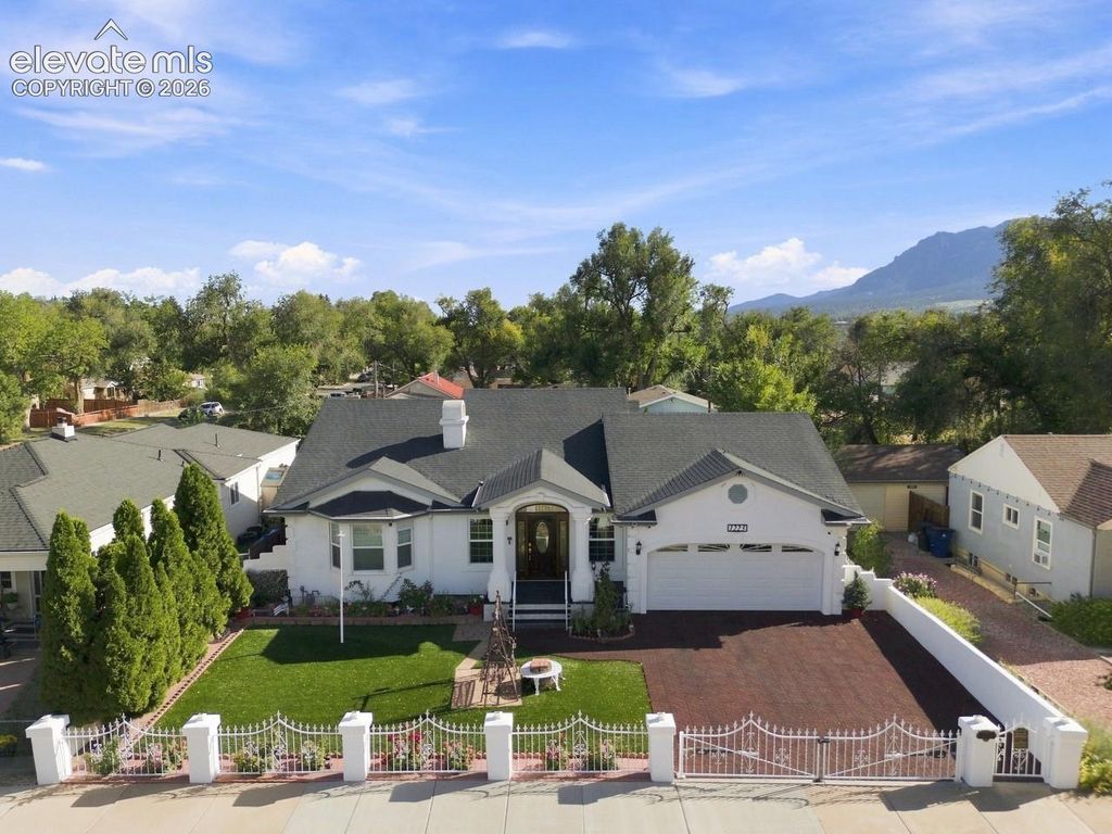 1223 E Rio Grande Street, Colorado Springs, CO 80910 — exterior