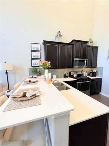 2214 S Lakeline BLVD 118, Cedar Park, TX 78613