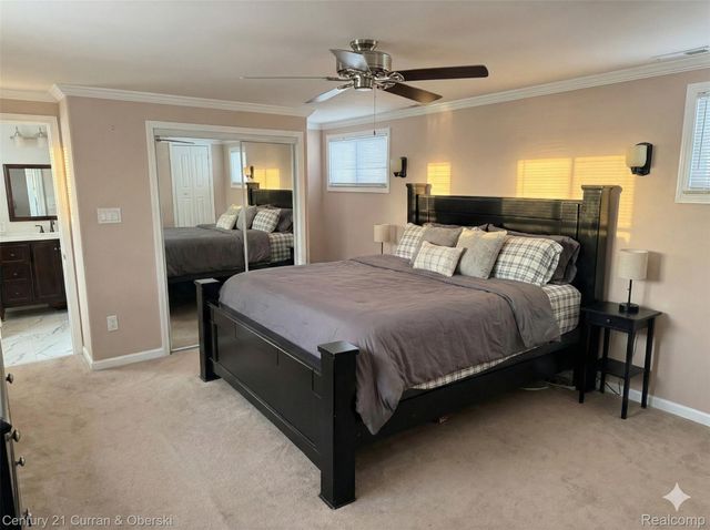 26427 Beaconsfield Street, Roseville, MI 48066