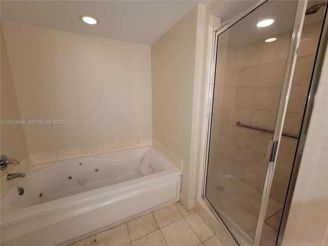 17375 Collins Ave 1007, Sunny Isles Beach, FL 33160
