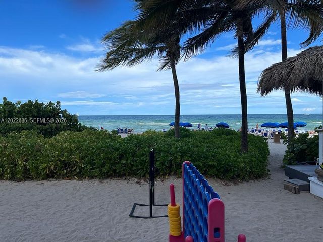 17375 Collins Ave 1007, Sunny Isles Beach, FL 33160