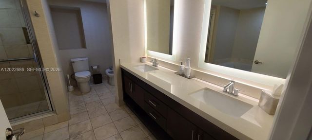 17375 Collins Ave 1007, Sunny Isles Beach, FL 33160