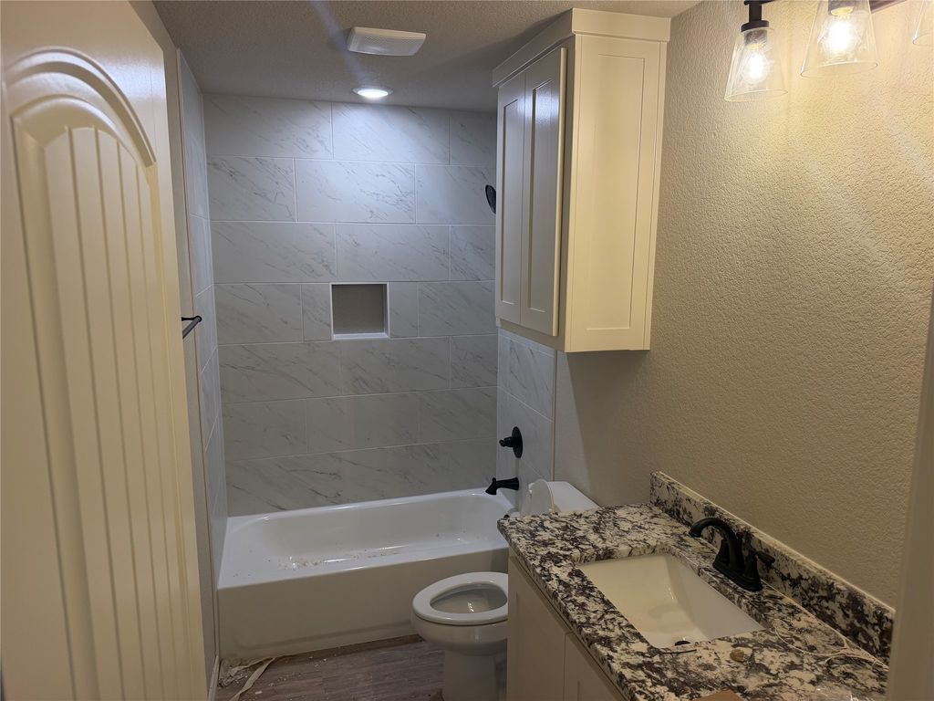 176 Altom Road, Springtown, TX 76082 — photo 4
