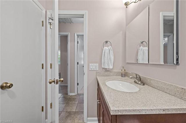 1195 OLD VFW Road, Pinnacle, NC 27043