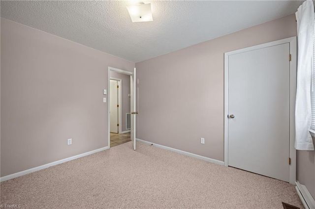 1195 OLD VFW Road, Pinnacle, NC 27043