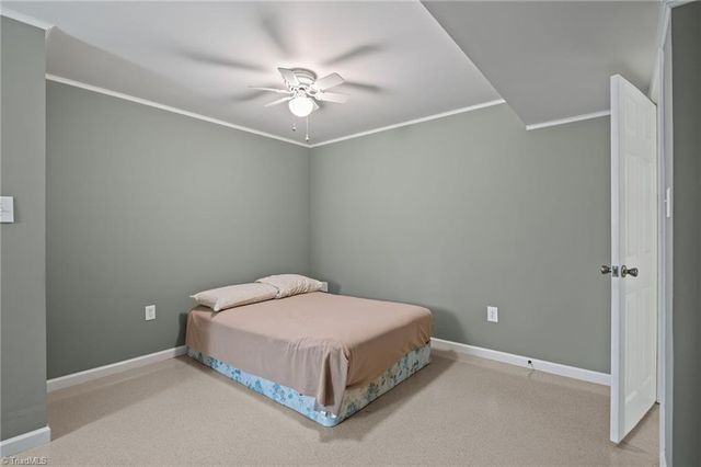1195 OLD VFW Road, Pinnacle, NC 27043