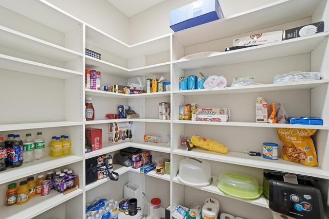 14103 SW Sunladen Drive SW, Reynoldsburg, OH 43068