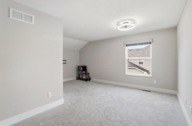 14103 SW Sunladen Drive SW, Reynoldsburg, OH 43068