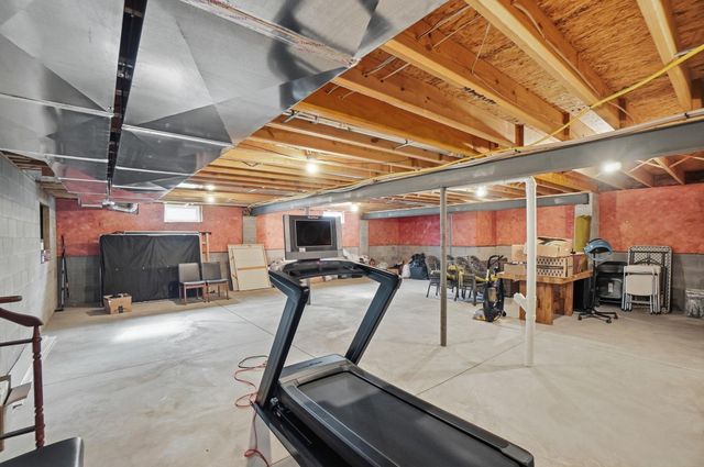 14103 SW Sunladen Drive SW, Reynoldsburg, OH 43068