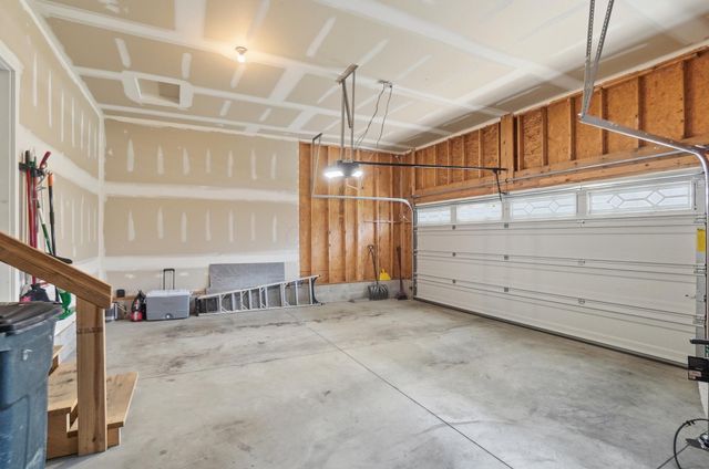 14103 SW Sunladen Drive SW, Reynoldsburg, OH 43068