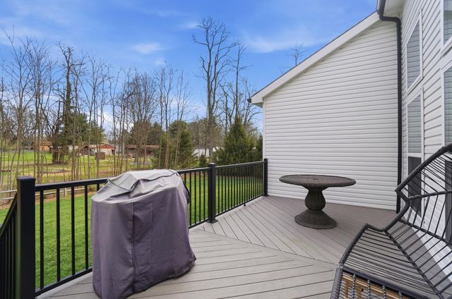 14103 SW Sunladen Drive SW, Reynoldsburg, OH 43068