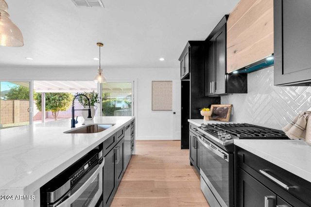 8537 E PASADENA Avenue, Scottsdale, AZ 85250