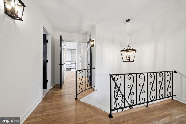 12704 THERESA DR, Silver Spring, MD 20904