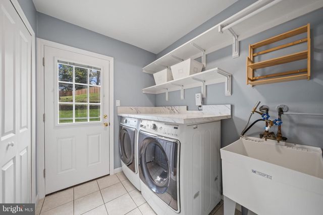 12704 THERESA DR, Silver Spring, MD 20904