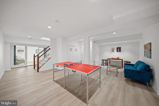 12704 THERESA DR, Silver Spring, MD 20904