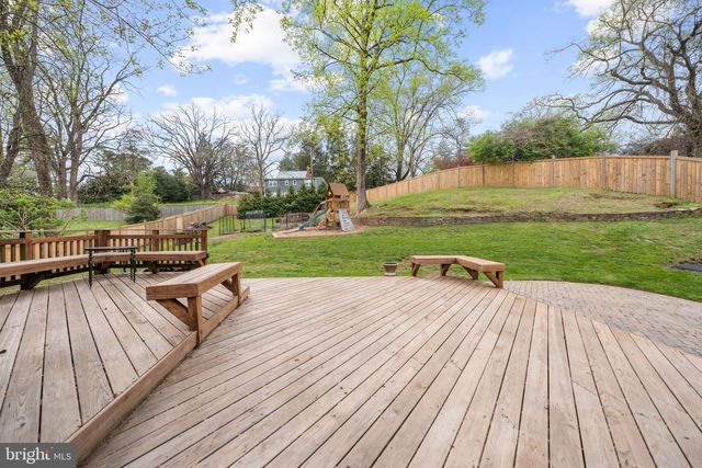 12704 THERESA DR, Silver Spring, MD 20904