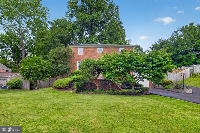 12704 THERESA DR, Silver Spring, MD 20904