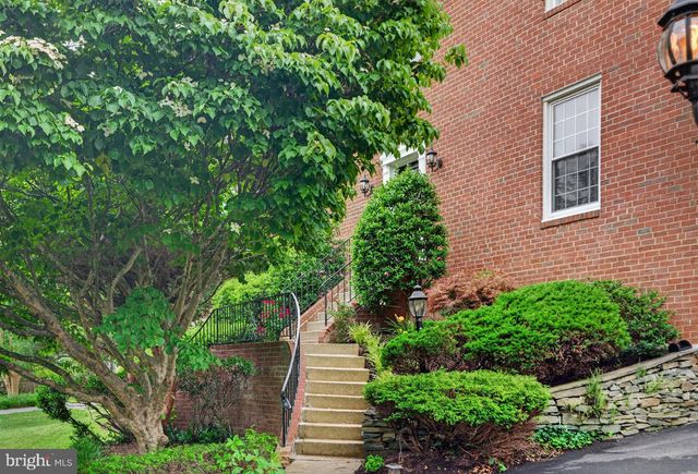 12704 THERESA DR, Silver Spring, MD 20904