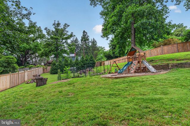 12704 THERESA DR, Silver Spring, MD 20904