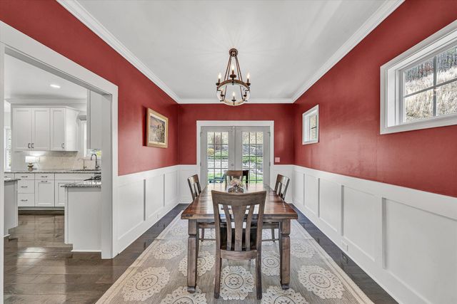 4208 Campbell View LN, Roanoke, VA 24018