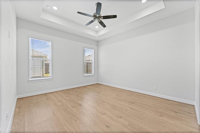 2505 Houston Avenue, Pearland, TX 77581