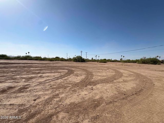 3725 W PACIFIC Drive 4, 5, 6, 7 ,8, Eloy, AZ 85131