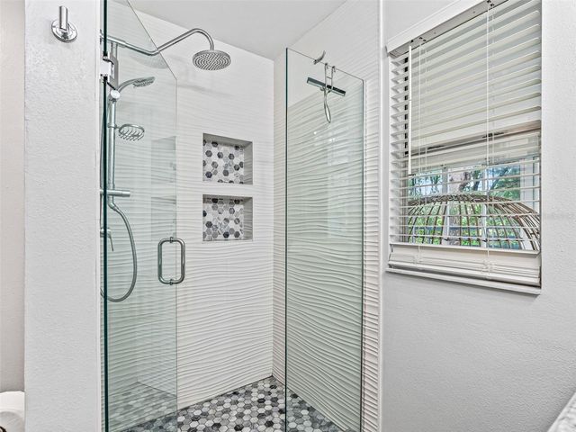 202 JUAREZ WAY, The Villages, FL 32159