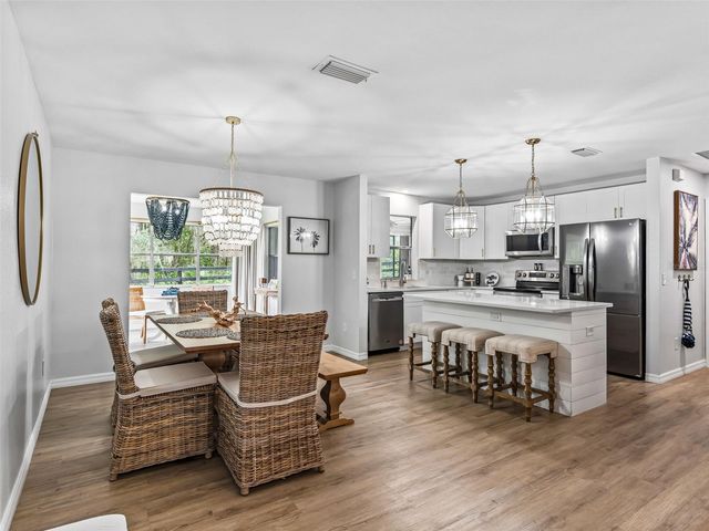 202 JUAREZ WAY, The Villages, FL 32159