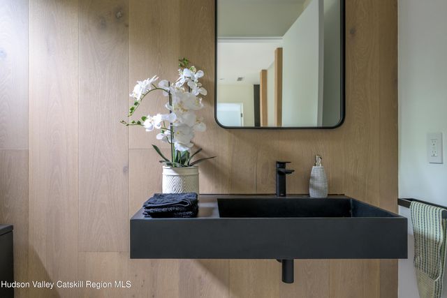 474 Route 199, Red Hook, NY 12571