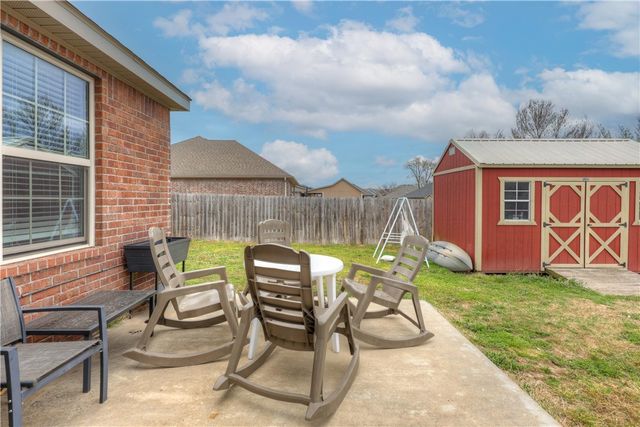 2071 Fields Cove, Pea Ridge, AR 72751