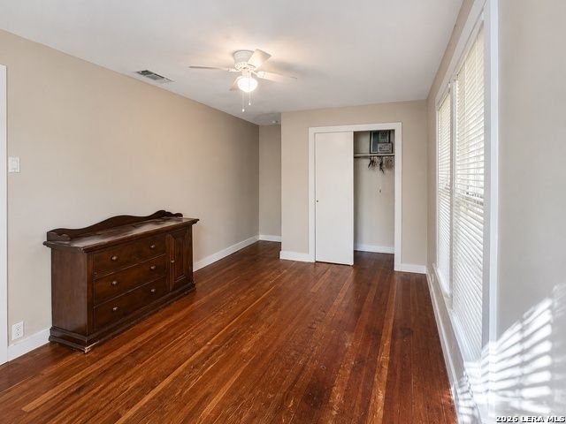 1106 Palm, Jourdanton, TX 78026