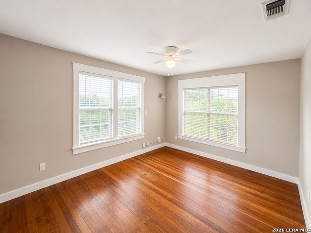 1106 Palm, Jourdanton, TX 78026