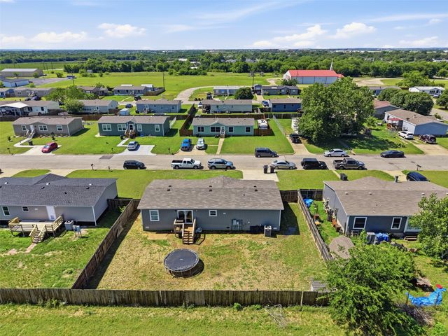 1420 Smooth Stone Drive, Cleburne, TX 76033