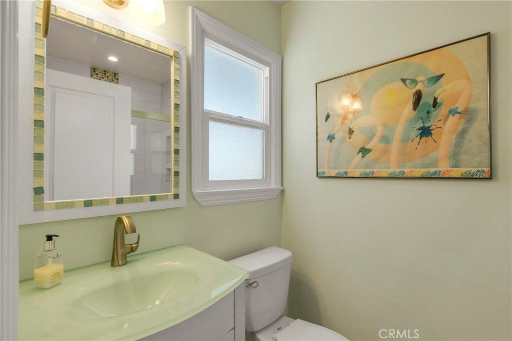 Image 23 of property listing at 9001 Debra Avenue, North Hills, CA 91343