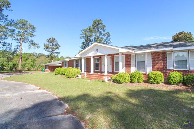 203 1st Street, Arabi, GA 31712