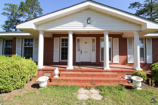 203 1st Street, Arabi, GA 31712
