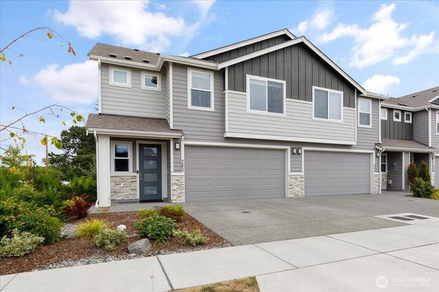 280 SW Ballast Way, Oak Harbor, WA 98277