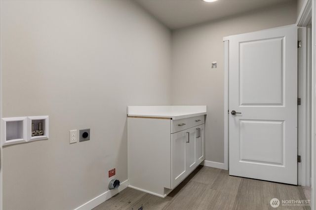 280 SW Ballast Way, Oak Harbor, WA 98277
