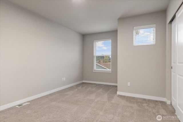 280 SW Ballast Way, Oak Harbor, WA 98277