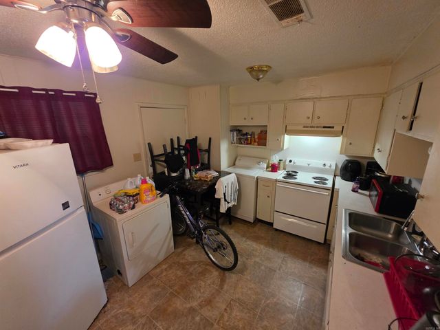 2104 Virginia Dr, North Little Rock, AR 72118